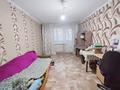 2-бөлмелі пәтер, 45 м², 2/5 қабат, Майкудук, Майкудук, 18й микрорайон, бағасы: 12.5 млн 〒 в Караганде, Алихана Бокейханова р-н — фото 3