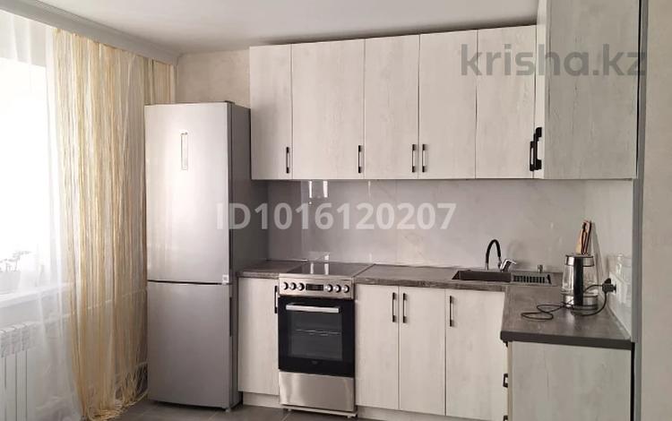 3-бөлмелі пәтер · 60.8 м² · 4/5 қабат, Михайловка ш/а., улица Аманжолова, бағасы: 35 млн ₸ в Караганде, Казыбек би р-н — фото 2