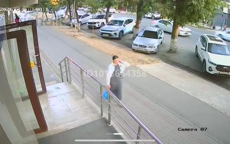 Свободное назначение · 15 м² за 200 000 ₸ в Шымкенте, Аль-Фарабийский р-н — фото 2