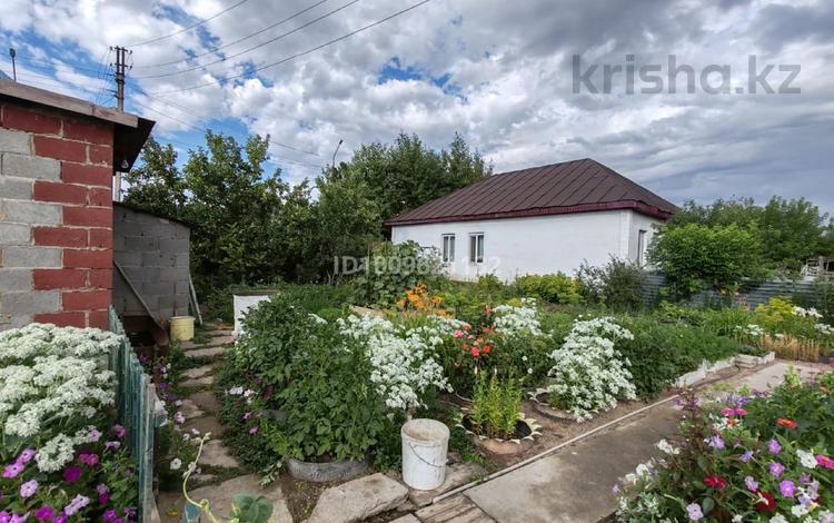 Отдельный дом · 3 комнаты · 77.9 м² · 9.37 сот., Алия Молдагулова 105 за 21 млн ₸ в  — фото 3