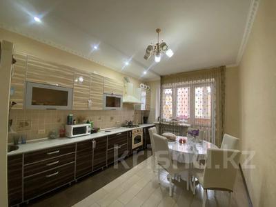 3-комнатная квартира, 116.4 м², 4/8 этаж, Санкибай Батыра за 43.5 млн 〒 в Актобе