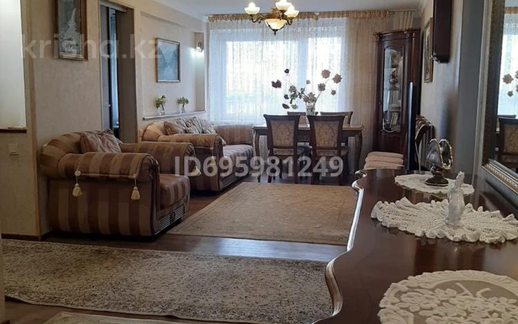 4-комнатная квартира · 90 м² · 7/9 этаж, Машхур Жусупа 26 — Каирбаева за 42 млн ₸ в Павлодаре — фото 2