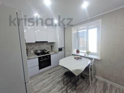 3-бөлмелі пәтер · 81.8 м² · 3/5 қабат, 82 квартал, бағасы: 30 млн ₸ в Костанае