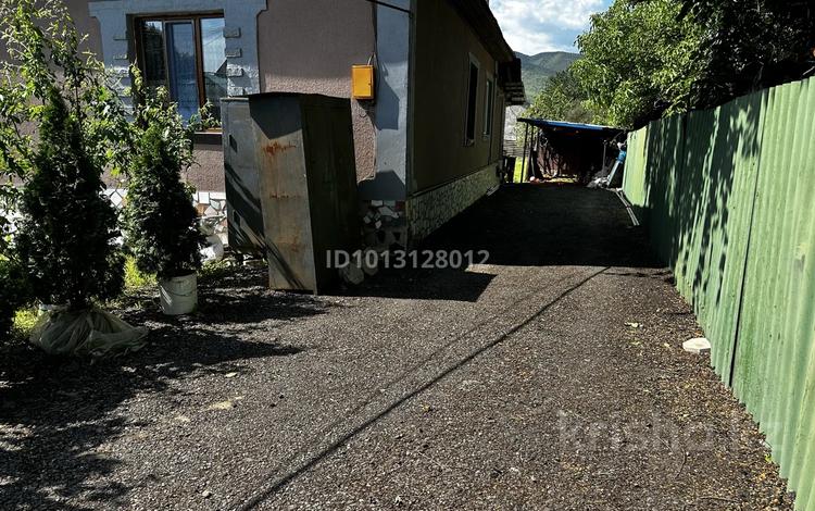 Отдельный дом · 4 комнаты · 140 м², Сарсена Инкарабекова 57 за 350 000 ₸ в Кыргауылдах — фото 7