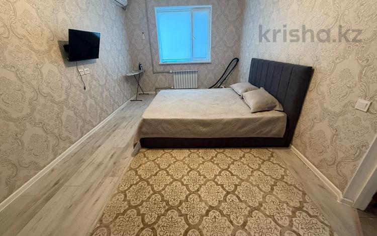 1-бөлмелі пәтер · 40 м² · 4/6 қабат, 38-й мкр, бағасы: 1 500 〒 в Актау — фото 3