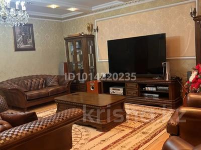 Отдельный дом · 6 комнат · 455 м² · 5 сот., мкр 12 — Газизы Жубановой 15 за 130 млн ₸ в Актобе