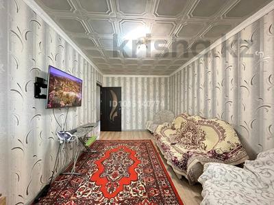 3-комнатная квартира · 63 м² · 4/5 этаж, мкр Новый Город, Штурманская за 19.8 млн ₸ в Караганде, Казыбек би р-н