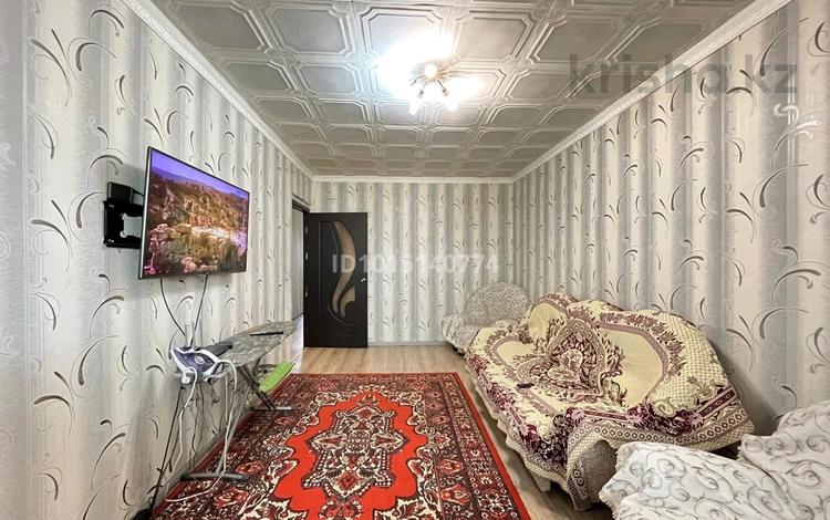 3-комнатная квартира · 63 м² · 4/5 этаж, мкр Новый Город, Штурманская за 19.8 млн ₸ в Караганде, Казыбек би р-н — фото 2