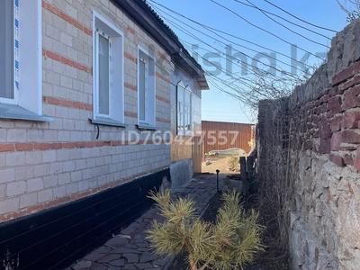 Отдельный дом · 4 комнаты · 80 м² · 1 сот., Достык 2а — КРЭК за 15.5 млн ₸ в 
