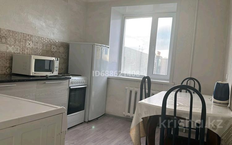 2-комнатная квартира · 75 м² · 4/5 этаж, мкр Новый Город 79 — Таира за 12 000 ₸ в Караганде, Казыбек би р-н — фото 2