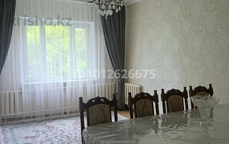 2-бөлмелі пәтер · 48 м² · 4/5 қабат, Айтеке би 30, бағасы: 21 млн ₸ в Таразе — фото 2
