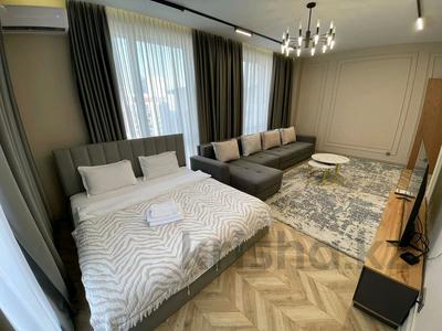 2-комнатная квартира · 90 м² · 12/18 этаж, Розыбакиева 320 за 40 000 〒 в Алматы, Бостандыкский р-н