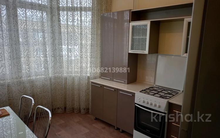 2-комнатная квартира · 57.2 м² · 4/5 этаж, ул. Сатпаева 48Б за 28 млн ₸ в Атырау — фото 2
