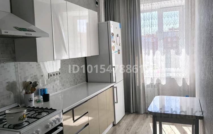 2-комнатная квартира · 50 м² · 4/5 этаж, Юбилейный 21-22 за 270 000 ₸ в Костанае — фото 2