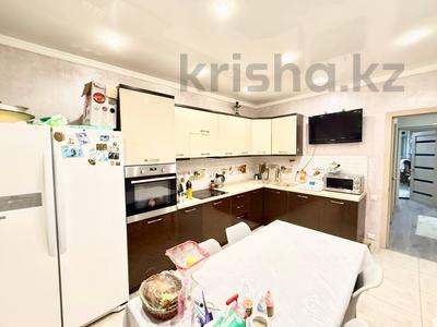 4-комнатная квартира · 100 м² · 3/16 этаж, Куйши Дина 31 за ~ 40 млн ₸ в Астане, Алматы р-н
