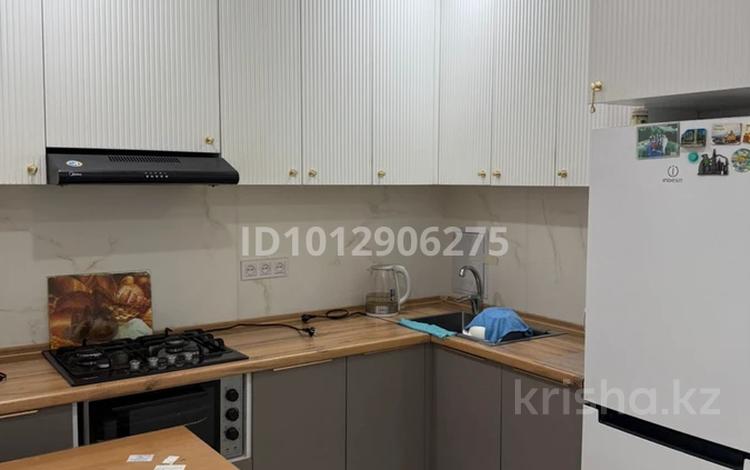 2-бөлмелі пәтер · 43 м² · 9/9 қабат, 8-й мкр 6, бағасы: 11 млн ₸ в Актау — фото 2