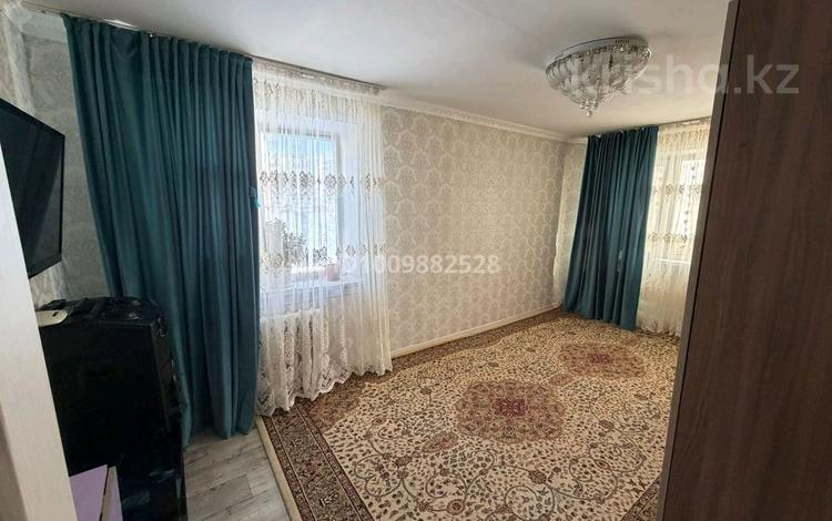 3-комнатная квартира · 62 м² · 4/5 этаж, 9мкр 22 за 11 млн ₸ в Степногорске — фото 2