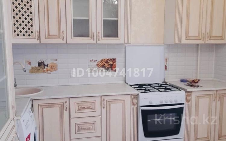 1-бөлмелі пәтер · 55 м² · 4/5 қабат, мкр. Алтын орда, Алтын орда 10Г, бағасы: 140 000 ₸ в Актобе — фото 2