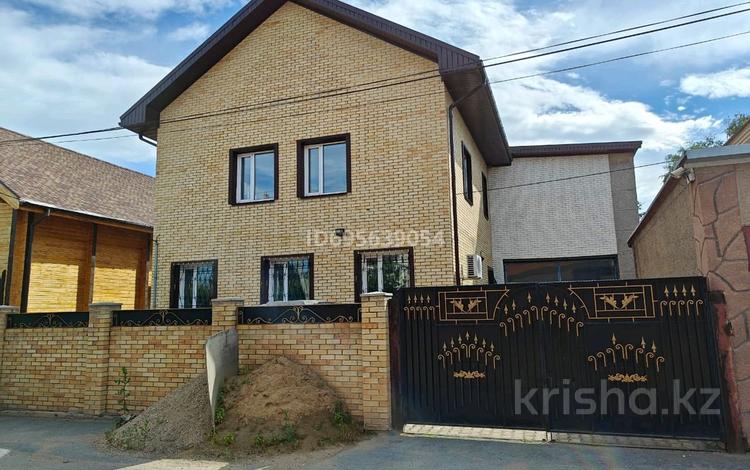 Отдельный дом · 5 комнат · 220 м² · 6 сот., мкр Юго-Восток, Хвойный переулок 3г — Остановка 16 магазин за 90 млн ₸ в Караганде, Казыбек би р-н — фото 2