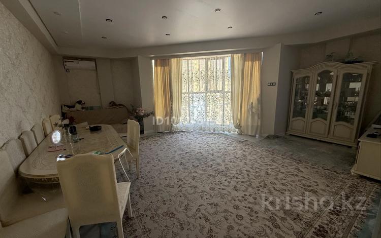 2-комнатная квартира · 100 м² · 4/9 этаж, 17-й мкр 104 за 55 млн ₸ в Актау — фото 2