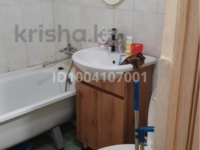 3-комнатная квартира · 55 м² · 2/5 этаж, мкр Новый Город, Лободы 42 за 200 000 〒 в Караганде, Казыбек би р-н