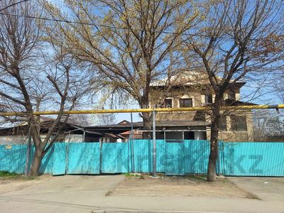 Жеке үй · 5 бөлме · 276 м² · 8 сот., мкр Шанырак-2 1 — Веселова, бағасы: 85 млн ₸ в Алматы, Алатауский р-н