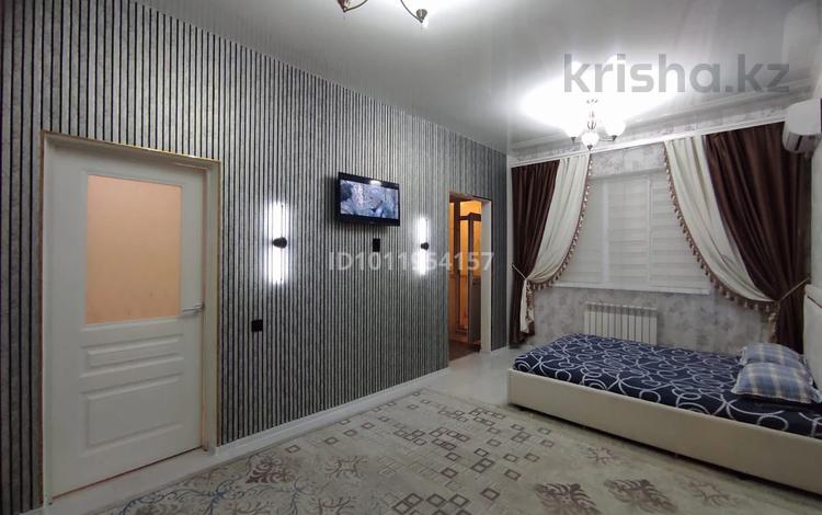 1-комнатная квартира · 35 м² · 1/7 этаж, 35-мкр за 2 500 ₸ в Актау — фото 2