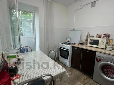 2-комнатная квартира · 48 м² · 1/5 этаж, мкр 8 300/1 за 14.5 млн ₸ в Актобе