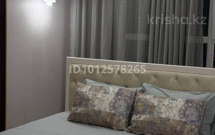 2-комнатная квартира · 65 м² · 7/13 этаж, мкр Сайран 348/1 за 3 000 ₸ в Алматы, Ауэзовский р-н — фото 2