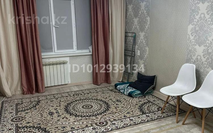 2-комнатная квартира · 78 м² · 1/5 этаж, проспект Сатпаева 119 за 130 000 ₸ — фото 2