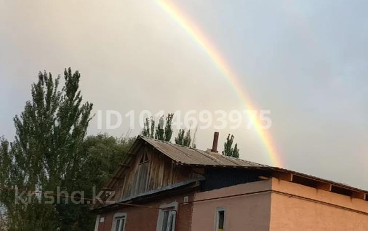 Отдельный дом · 3 комнаты · 90 м² · 28 сот., Омирзак Акын 2 В — Спортплощадки за 15.5 млн ₸ в Каракастеке — фото 2