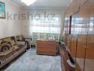 4-комнатная квартира · 80 м² · 5/5 этаж, Абая 157 за 23 млн 〒 в Таразе