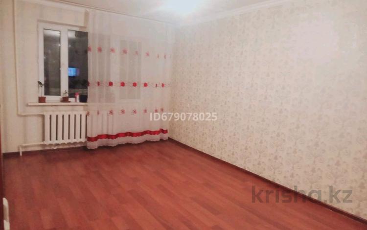 2-комнатная квартира, 44.6 м², 2/5 этаж, Алашахана 2 за 13.5 млн 〒 в Жезказгане — фото 2