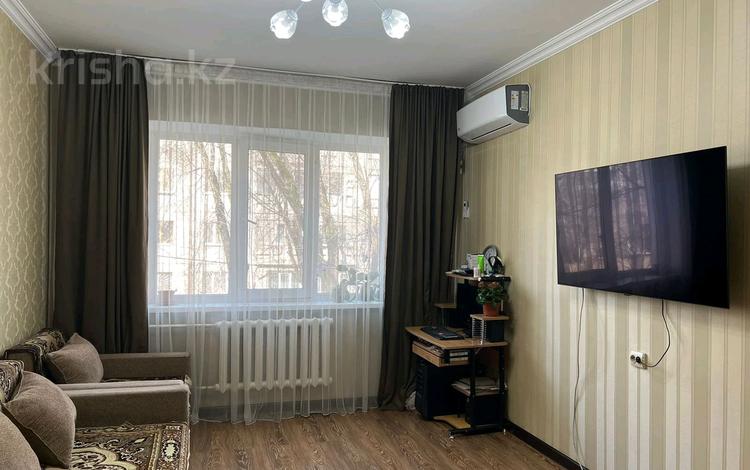 2-комнатная квартира, 60 м², 2/5 этаж, мкр Айнабулак-4 168 за 43 млн 〒 в Алматы, Жетысуский р-н — фото 2