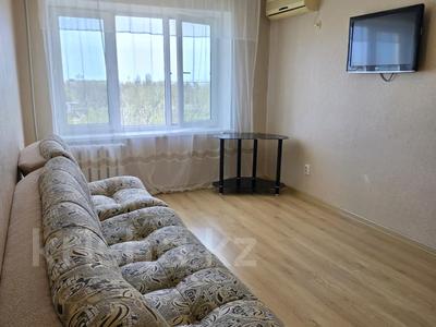 2-бөлмелі пәтер · 45 м² · 4/5 қабат, 3микр 15, бағасы: 200 000 〒 в Конаеве