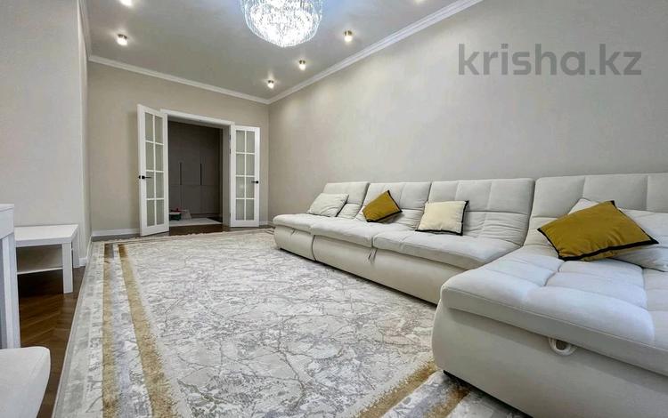 3-комнатная квартира · 95 м² · 8/12 этаж, Шамши Калдаяков 25 за 62.3 млн ₸ в Астане, Сарайшык р-н — фото 2