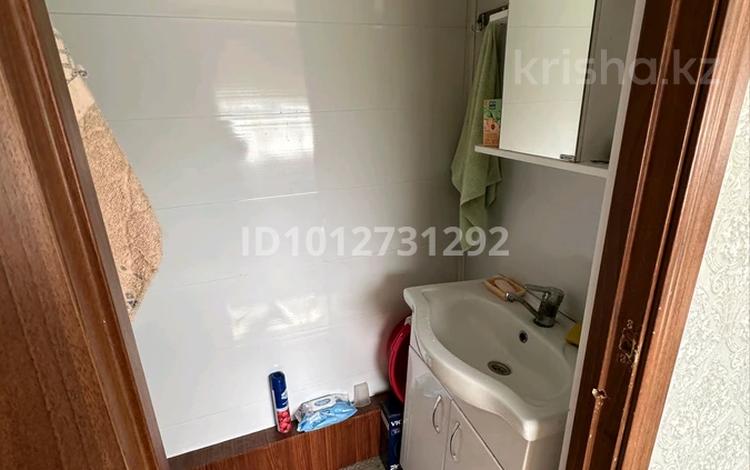Жеке үй · 4 бөлме · 100 м², Микрорайон Степнои 49, бағасы: 50 000 ₸ в  — фото 3