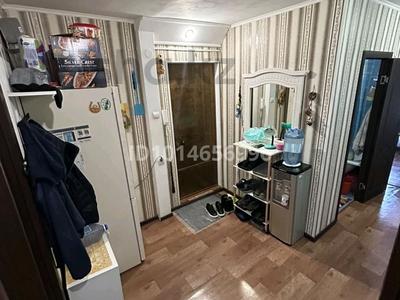 3-бөлмелі пәтер · 64 м² · 5/5 қабат, Строитель ш/а., Абулхаир хана 157, бағасы: 20 млн ₸ в Уральске, мкр Строитель