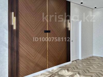 Пәтерлер в Западно-Казахстанской обл.: 2-бөлмелі пәтер · 71 м² · 5/11 қабат, Ульяны Громовой 18 — Абулхаирхана, бағасы: 37 млн 〒 2-бөлмелі пәтер · 71 м² · 5/11 қабат, Ульяны Громовой 18 — Абулхаирхана, бағасы: 37 млн 〒 в Уральске