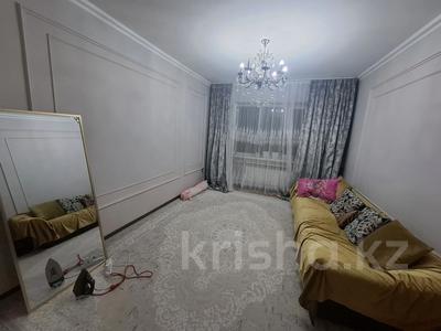 2-комнатная квартира · 56 м² · 6/9 этаж, мкр Аксай-4 за 38 млн ₸ в Алматы, Ауэзовский р-н