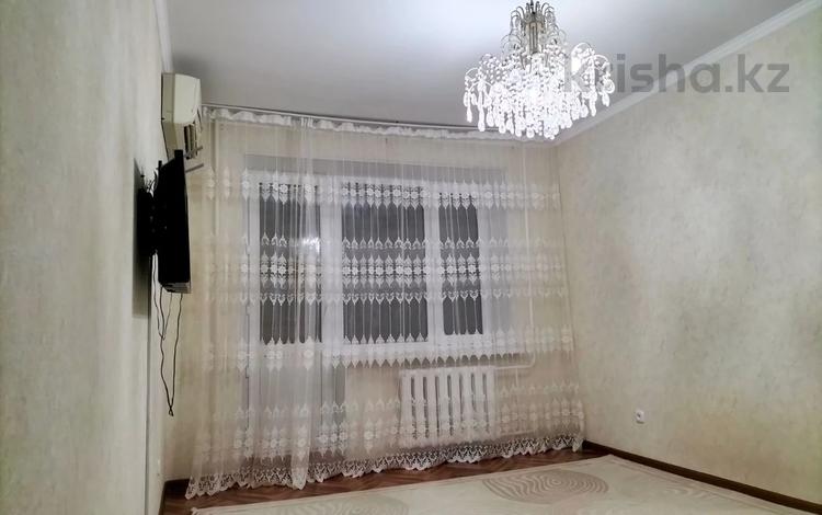 2-бөлмелі пәтер, 54 м², 7/9 қабат ай сайын, мкр Кунаева 51, бағасы: 150 000 〒 в Уральске, мкр Кунаева — фото 11