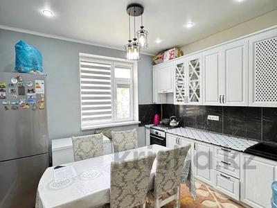 2-комнатная квартира · 60 м² · 2/7 этаж, 19-й мкр 23 за 22.4 млн 〒 в Актау