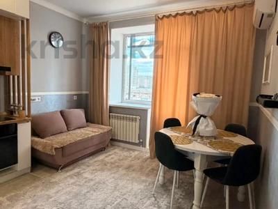 2-бөлмелі пәтер · 42.3 м² · 3/10 қабат, Тауелсыздык — Бауыржан Момышулы, бағасы: 30 млн ₸ в Астане, Алматы р-н