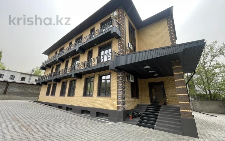 Еркін, кеңселер · 1200 м², бағасы: 12 млн ₸ в Алматы, Медеуский р-н — фото 2