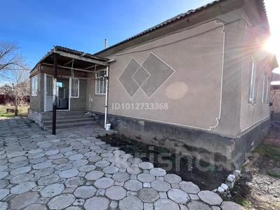 Жеке үй · 4 бөлме · 100 м² · 10 сот., 4 переулок Сорокина 3а, бағасы: 100 000 ₸ в Таразе