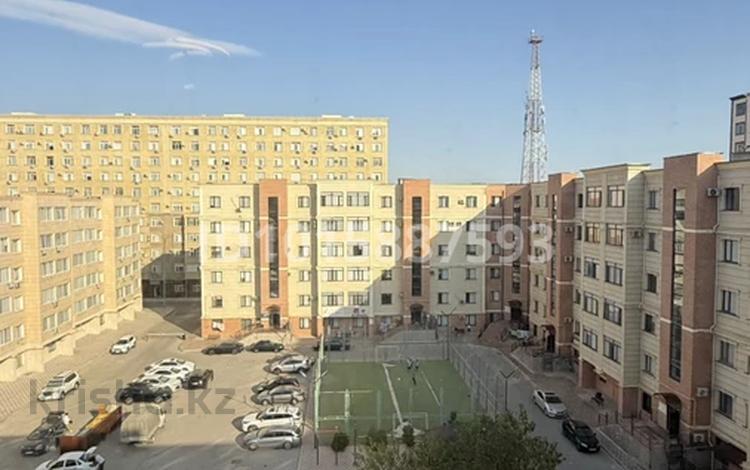 2-комнатная квартира · 77.8 м² · 5/5 этаж, 16-й мкр 79 — ТРК Актау және Бәйтерек сауда орталығына жақын орналасқан ,мектепке жақын,аула кең. за 22 млн ₸ — фото 2