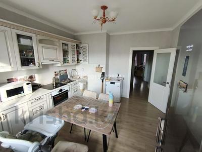 3-комнатная квартира · 86.4 м² · 5/16 этаж, мкр Юго-Восток, проспект Шахтеров 52 за 39 млн ₸ в Караганде, Казыбек би р-н