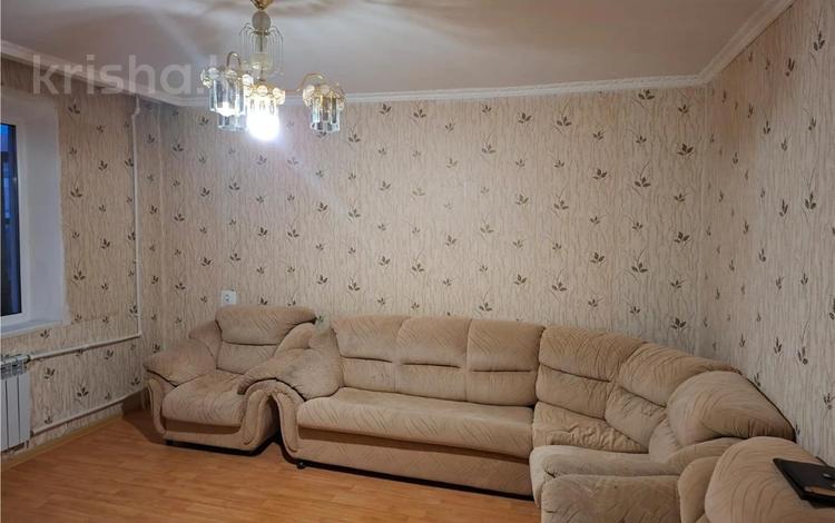 2-комнатная квартира · 53 м² · 5/9 этаж, мкр Юго-Восток, мкр Степной 1 за 22 млн ₸ в Караганде, Казыбек би р-н — фото 13