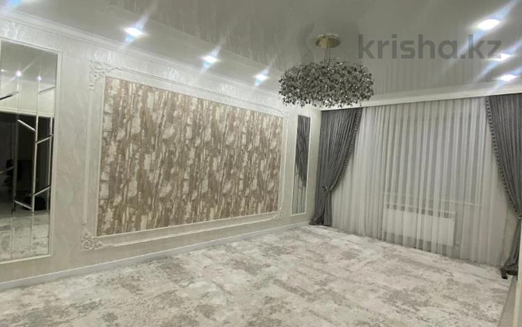 4-комнатная квартира · 121.6 м² · 4/6 этаж, мкр. Алтын орда, Досмухамедулы за 55 млн ₸ в Актобе — фото 7