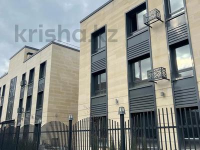 3-комнатная квартира · 74 м² · 2/3 этаж, Казыбек Тауасарулы 71\1 — Аль фараби Новои за 68 млн ₸ в Алматы, Бостандыкский р-н